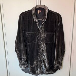 Women’s Dark Gray Crushed Velvet Button-down Shirt